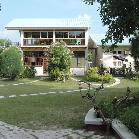 Nazaki Luxury Beach Hotel Gan  Kültér fotó